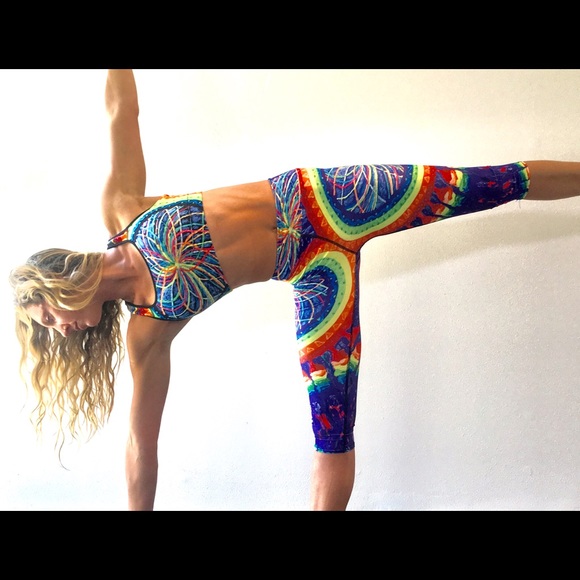 Rebel Buddha “dream catcher” yoga capris - Picture 6 of 8